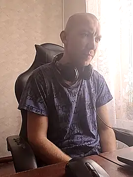 Chat +18 de _uncle_Mitya-43_ ao vivo