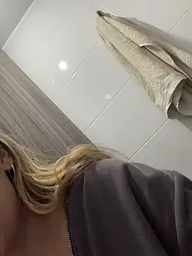 saliha_pinky_ 网络视讯表演