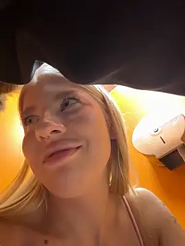 NewLale: онлайн-секс-чат