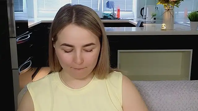 Mira_Mermayd Live XXX-Chat