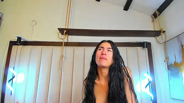 Chlooe_Zoe Chat XXX in diretta