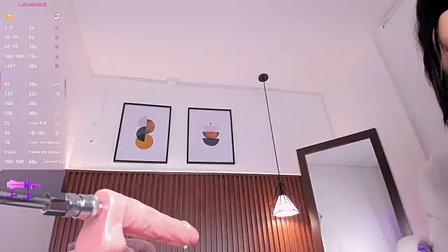 ahitanaa_ Chat XXX in diretta