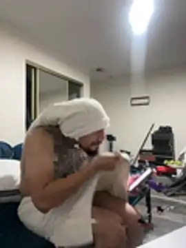 Longmoney444 webkamerás műsora