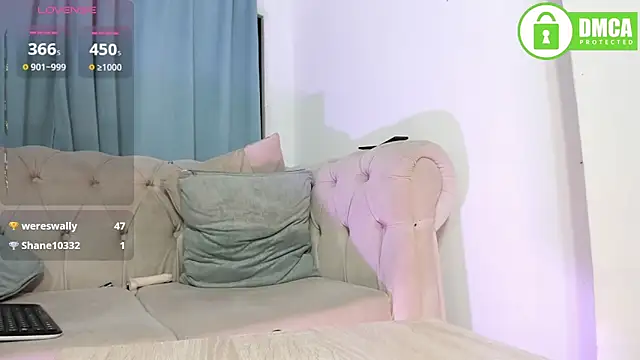 zoe_37: онлайн-секс-чат