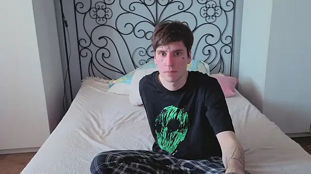 Danny_loves_Mary webcam show