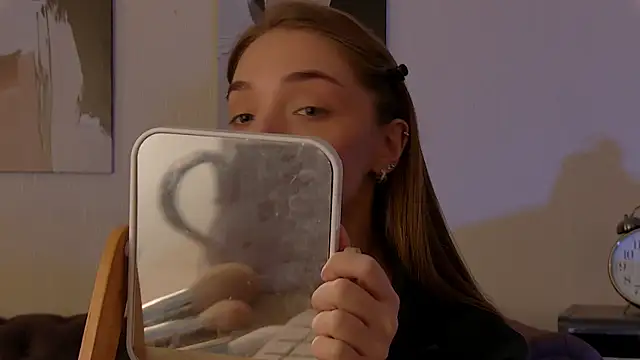 XXX chat uživo modela VirginiCruz