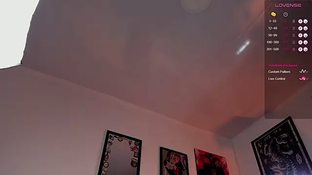 TigerStripes1_ Live XXX-chat