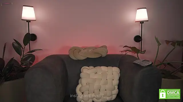 nyx_97 Adlı Modelin Canlı XXX Sohbeti