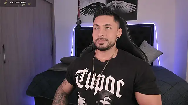 Вебкам-шоу santi_aesthetic