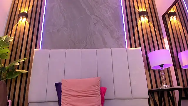 Carlotta_de_velourのライブXXXチャット