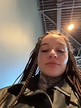 Czat XXX na żywo – KishaMur