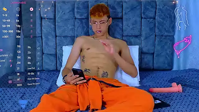 Chatroom XXX en direct de NicolasTorrez