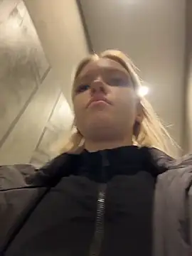 AshleyMurのウェブカメラショー