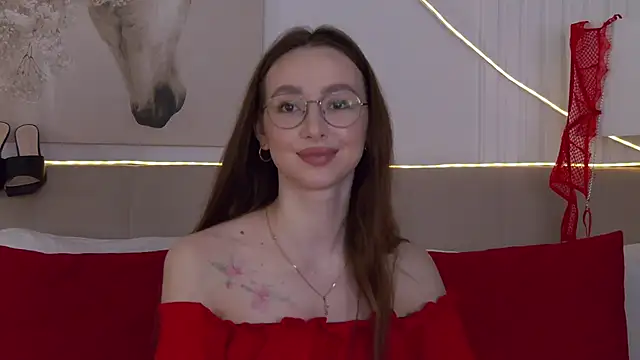 Emily_Simon Chat XXX in diretta