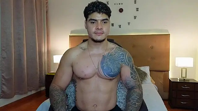 Chat +18 de Steven_Velez ao vivo