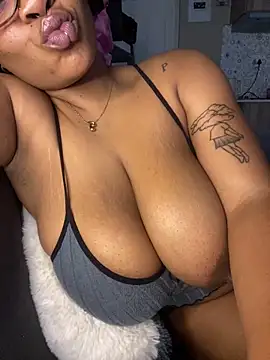 YellowHoneyDip: διαδικτυακό σόου στην κάμερα