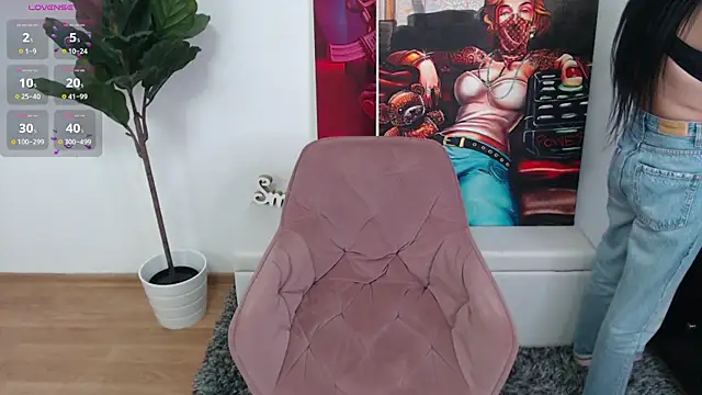 Chatroom XXX en direct de LadyLiia