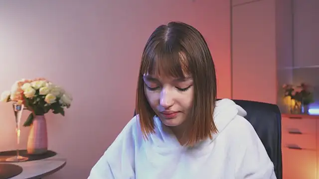 Chatroom XXX en direct de Leyla_crsh