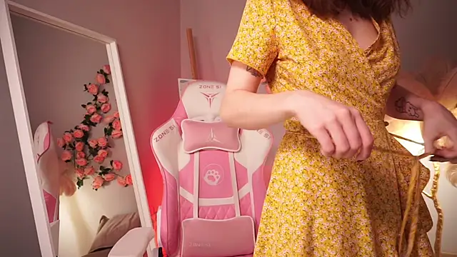 XXX chat uživo modela Frantease