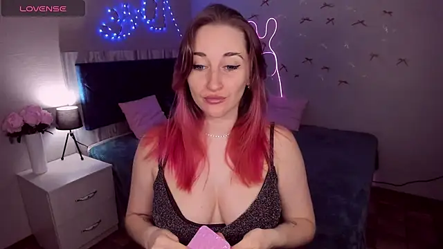 GraceRainbowのライブXXXチャット