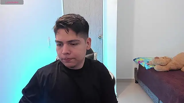 عرض كام Asta_YunoXXX