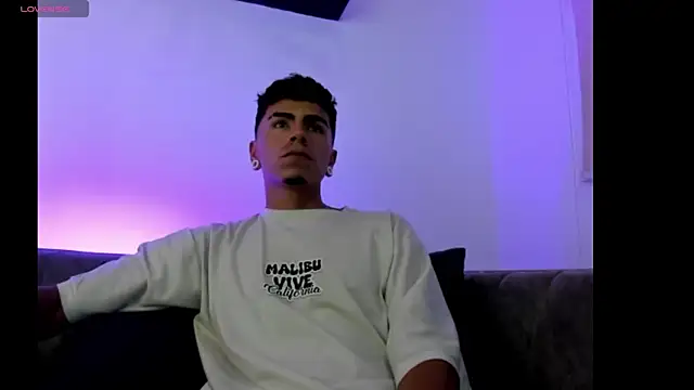 Thiago_teenboy66 Webcamshow