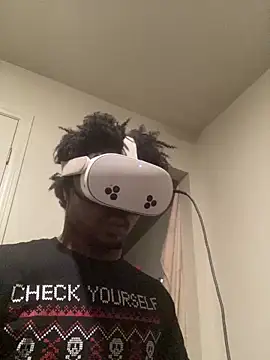 gaimov3r2024's Webcam Show