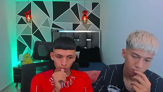 Juan_Nd_StevenのライブXXXチャット