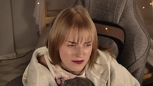 KiraMontoya Live XXX Chat