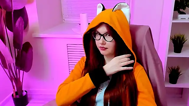 CarolGigglyのライブXXXチャット