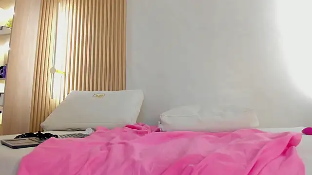 lua_rosse Adlı Modelin Canlı XXX Sohbeti