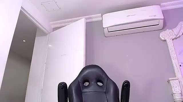 Chat XXX Live ElaineLaurent