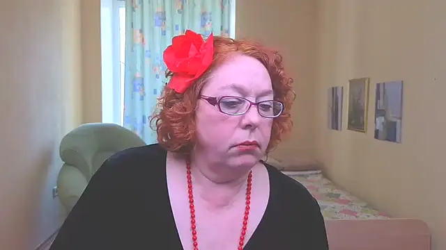 Fara_Flutte Adlı Modelin Canlı XXX Sohbeti