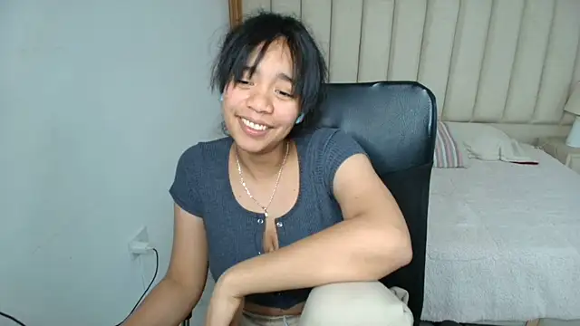 Chat XXX en directo de laureentt_