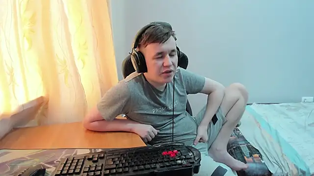 Вебкам-шоу iliaskrislove