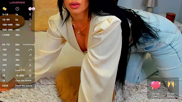 Онлайн чат XXX Anysa_Reye