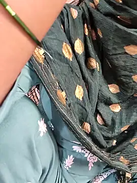 Indian-Aleena Live XXX Chat