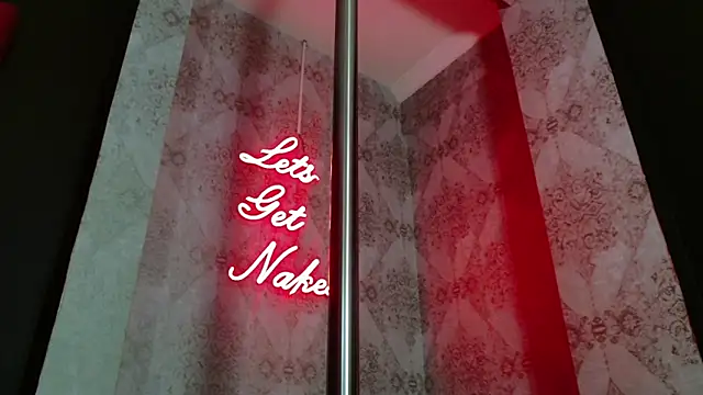 Онлайн чат XXX LadyMiax