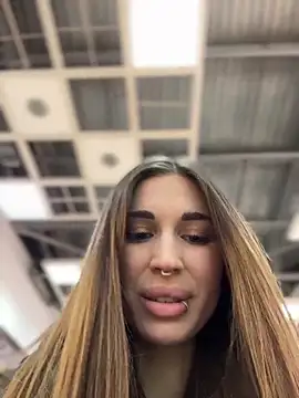 Chat XXX ao vivo de Charming_Ritta