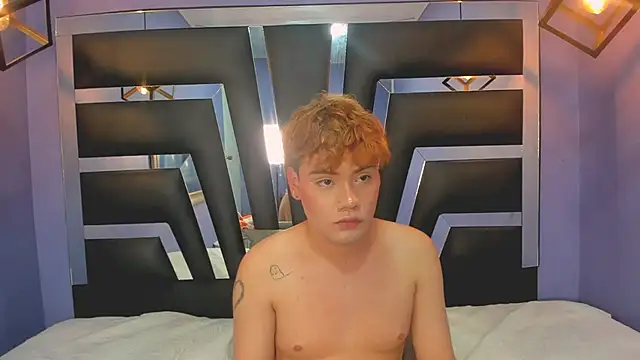 VeluniLioren Webbikameraesitys