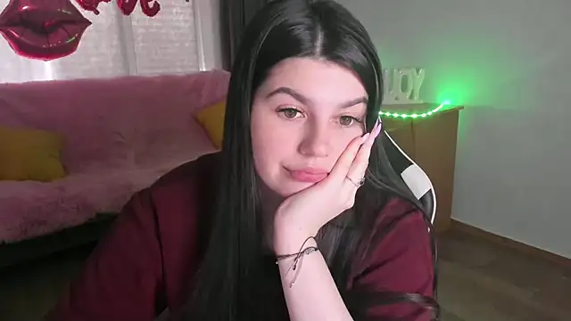 KisaModel: απευθείας συνομιλία ΧΧΧ