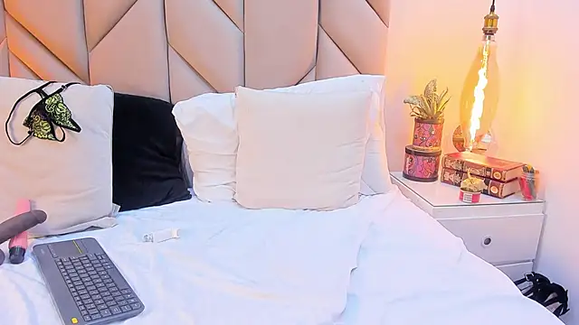 SabrinaVantress Live XXX-Chat