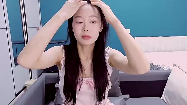 ZHJKS9988 – Naživo XXX chat