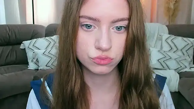 Онлайн чат XXX Erica_Kiss