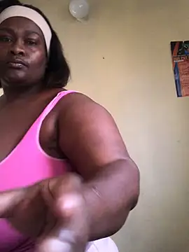 bustytitsxxx Adlı Modelin Canlı XXX Sohbeti