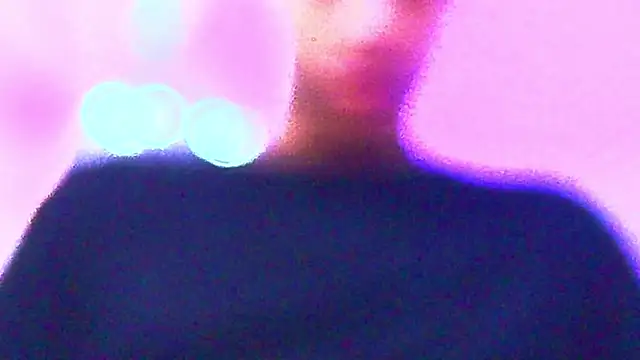 XXX chat uživo modela NohaBrooks