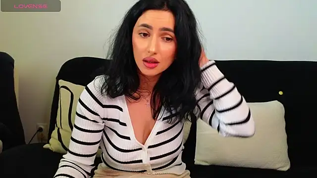 YourDesiree_ Live XXX-Chat