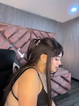 Chat XXX ao vivo de lya_nekko_