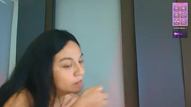 carla_rossin's Live XXX Chat