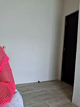 Kamdollie Adlı Modelin Canlı XXX Sohbeti